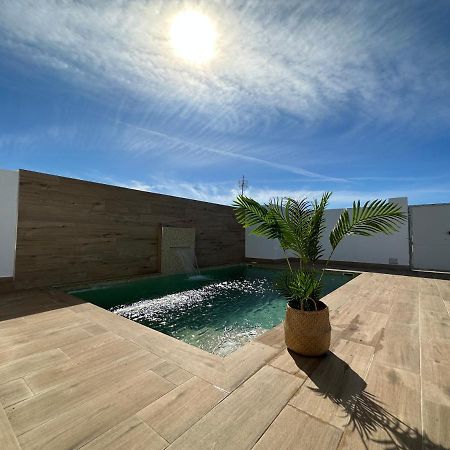 Sumatra Chalet Chiclana de la Frontera Exteriör bild